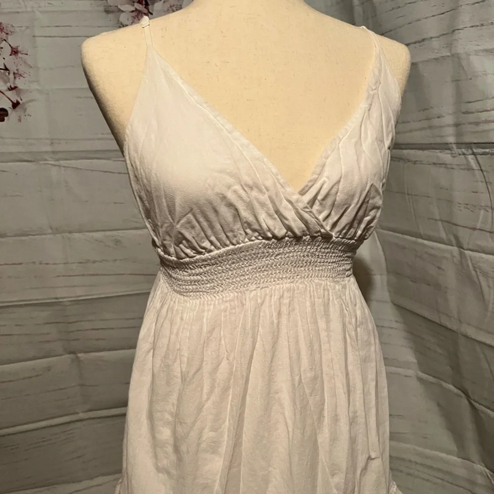 Old Navy White Dress - Picture 3 of 6